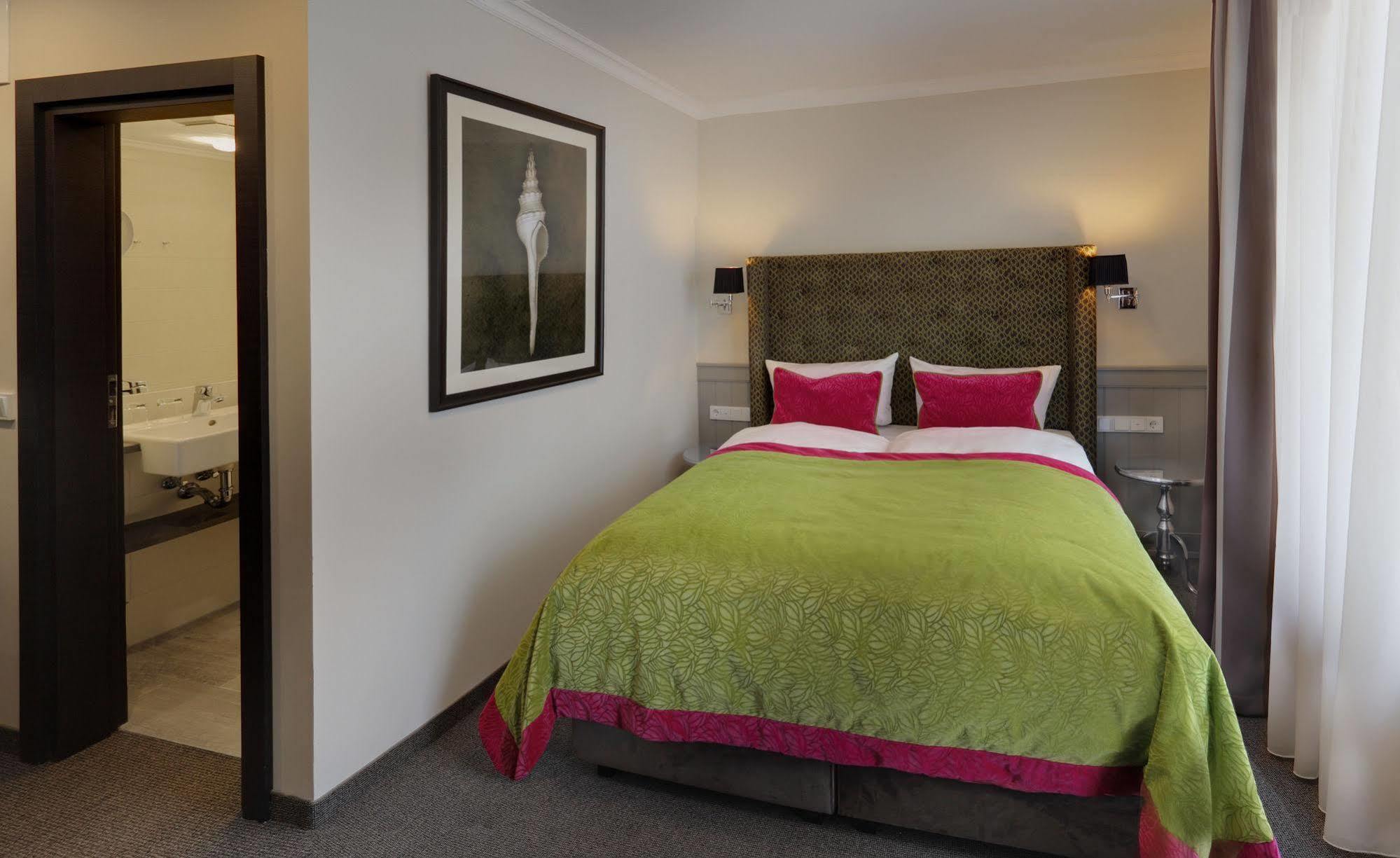 Hotel Max Am 4*